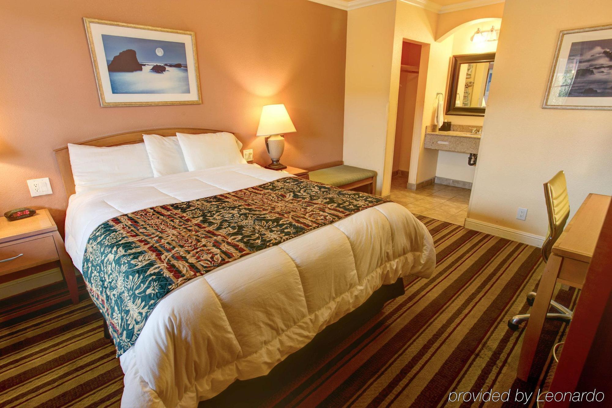 Rodeway Inn & Suites Near The Coliseum & Arena 奥克兰 外观 照片