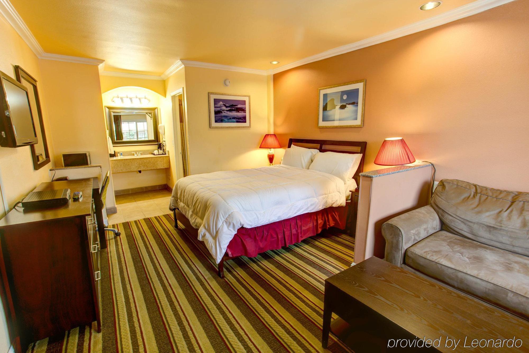 Rodeway Inn & Suites Near The Coliseum & Arena 奥克兰 外观 照片