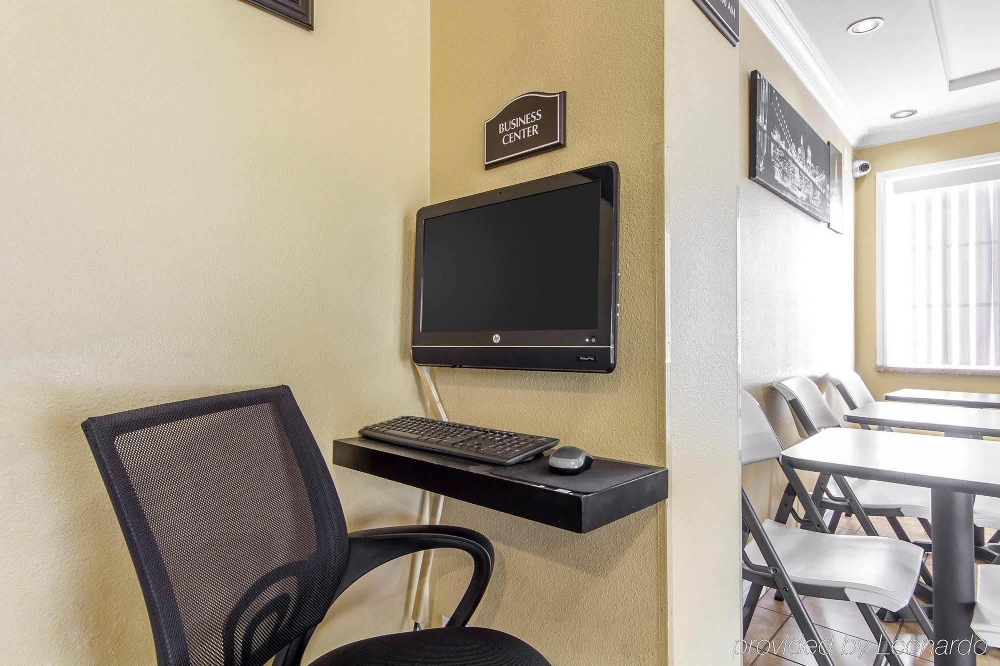 Rodeway Inn & Suites Near The Coliseum & Arena 奥克兰 外观 照片